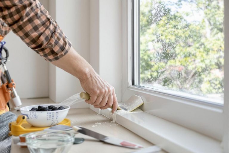 Mastic vitrier blanc : pose, avantages, astuces.jpg