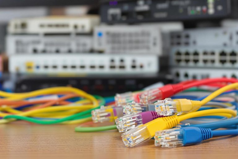 câble réseau cat5e polyvalent et économique.jpg